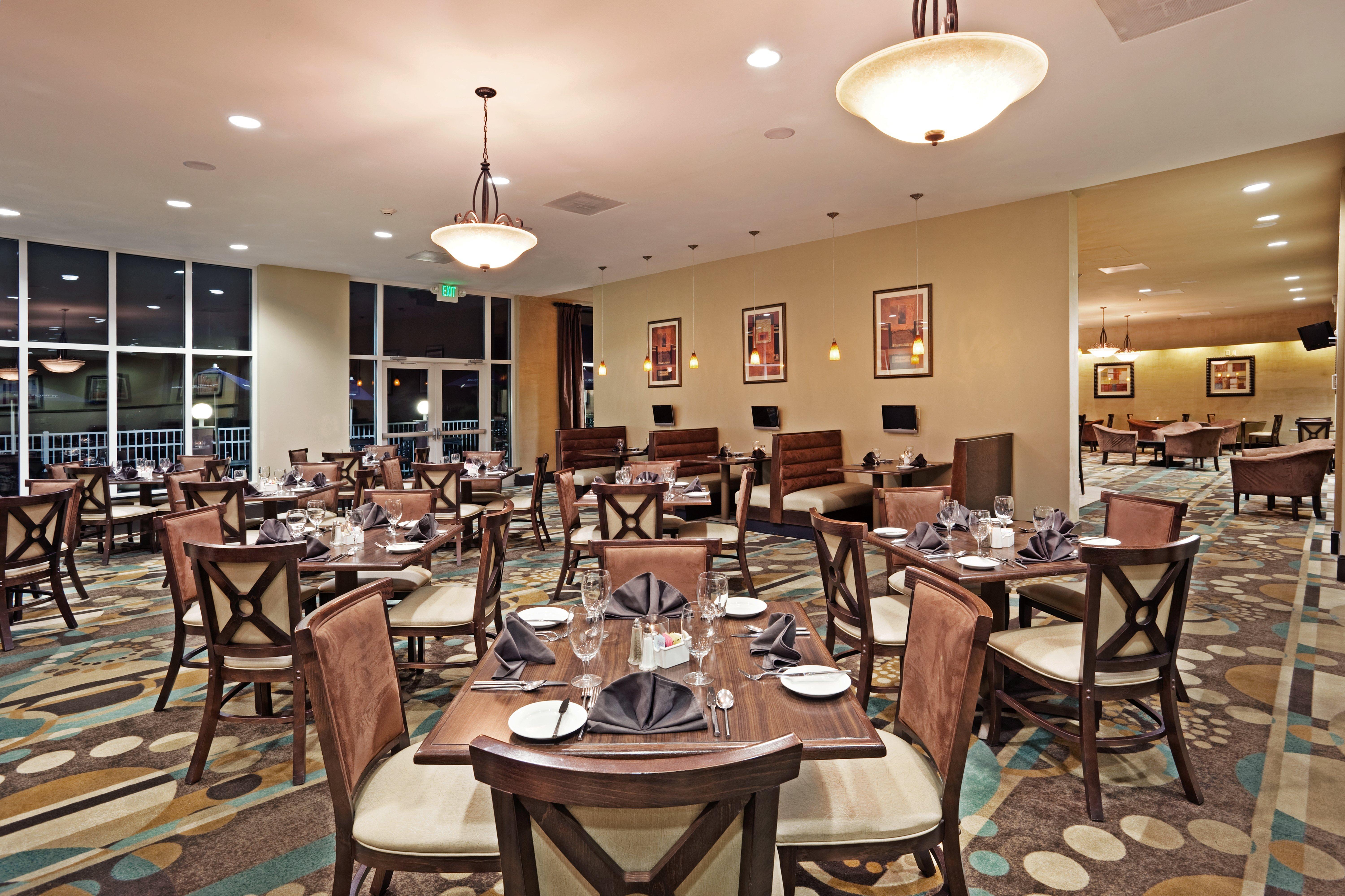 Holiday Inn Hotel & Suites Beaufort At Highway 21 By Ihg Exteriör bild