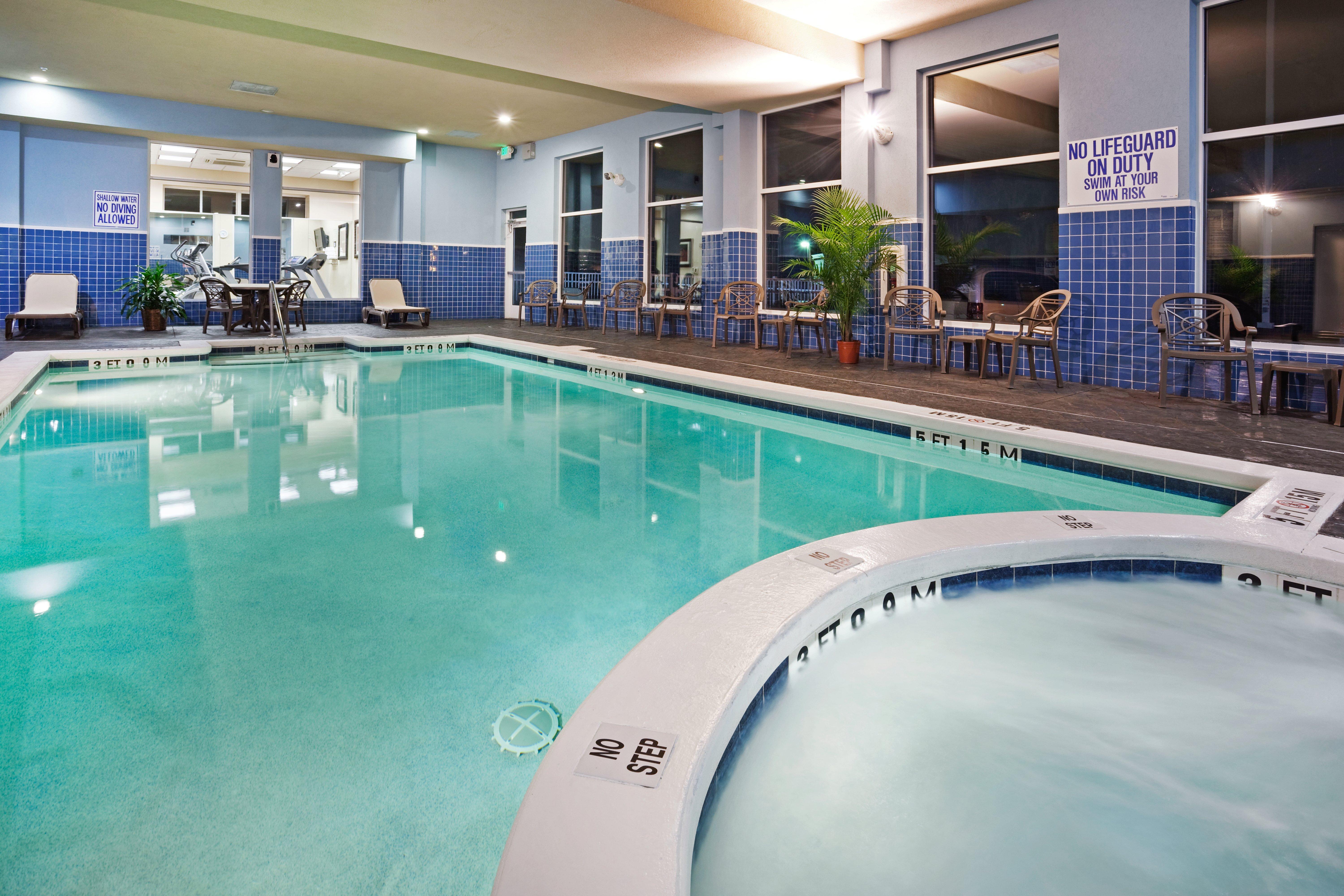 Holiday Inn Hotel & Suites Beaufort At Highway 21 By Ihg Exteriör bild