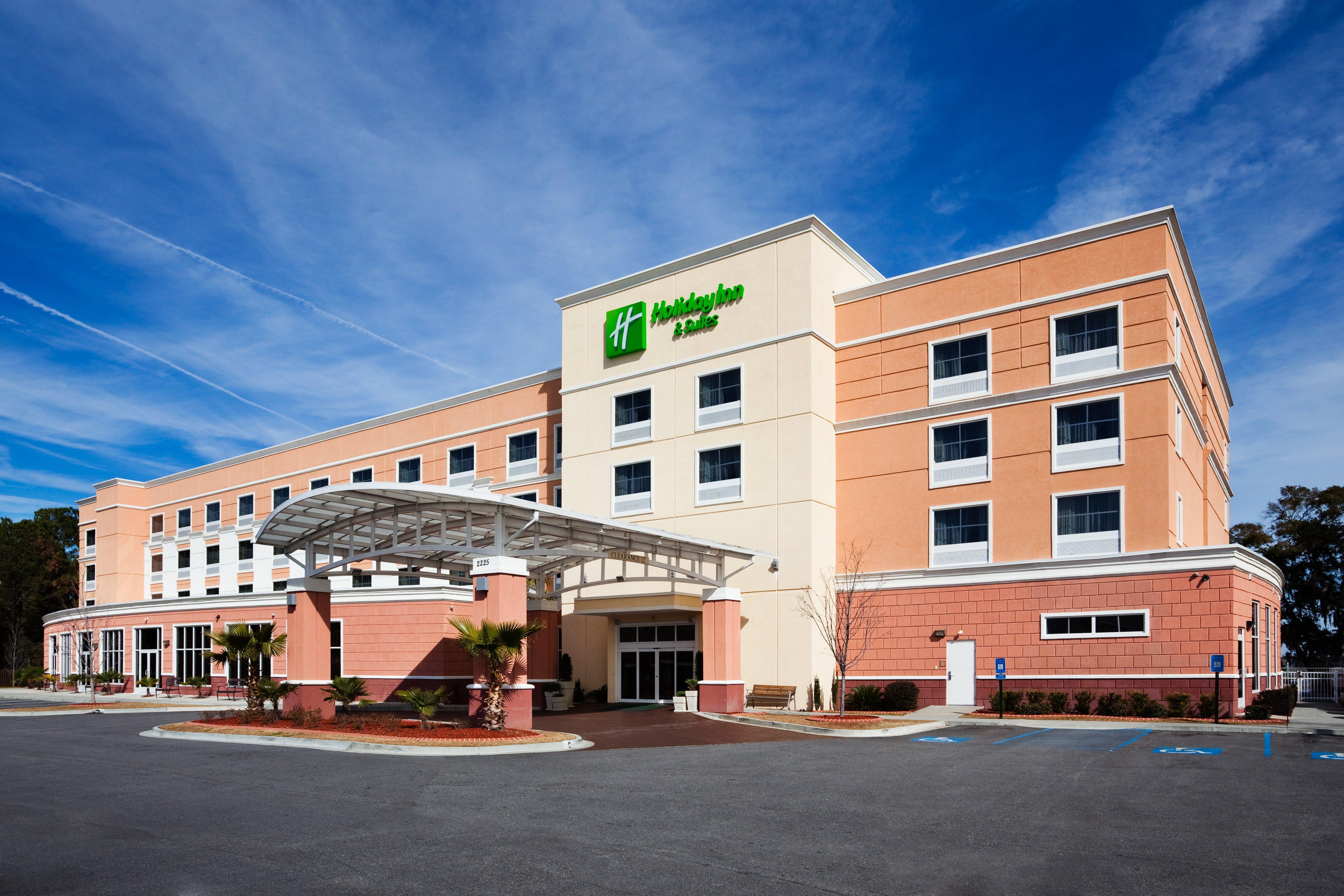 Holiday Inn Hotel & Suites Beaufort At Highway 21 By Ihg Exteriör bild