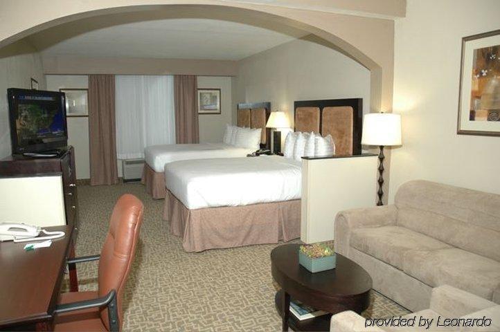 Holiday Inn Hotel & Suites Beaufort At Highway 21, An Ihg Hotel Rum bild